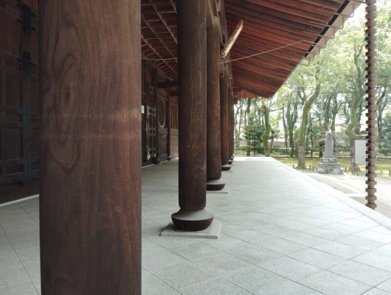 Fukuoka: Hakata Old Town Guided Walking Tour - Key Points