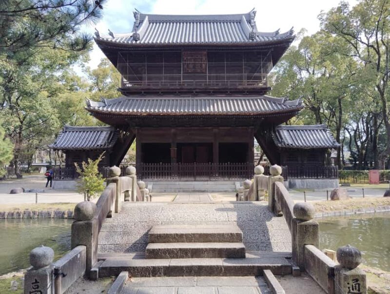 Fukuoka: Hakata Old Town Guided Walking Tour - Practical Details and What to Expect