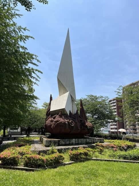 Fukuoka: Hakozaki Shrine, War Monument, & Tower Walk Tour - An In-Depth Look at the Fukuoka Tour