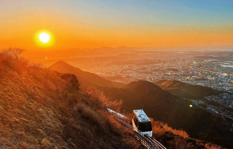 Fukuoka Mojiko & Mt. Sarakura Night View Guided Day Tour - Who should book this Fukuoka day trip?