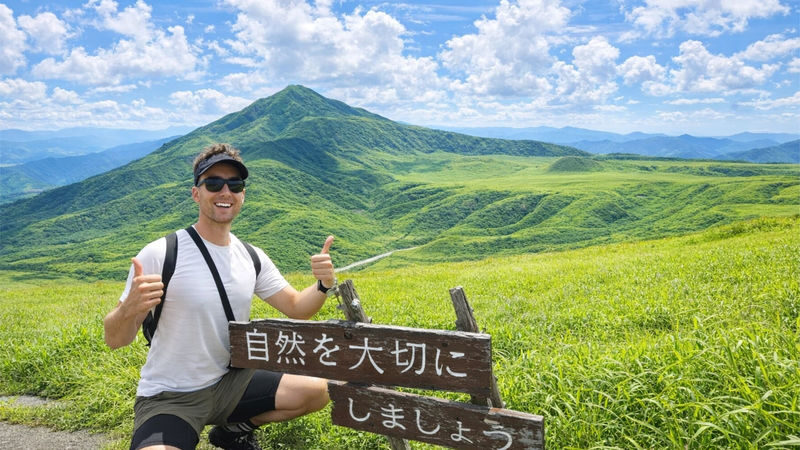 Fukuoka Mount Aso and Kurokawa Onsen Volcano Day Trip Experience - The day at a glance