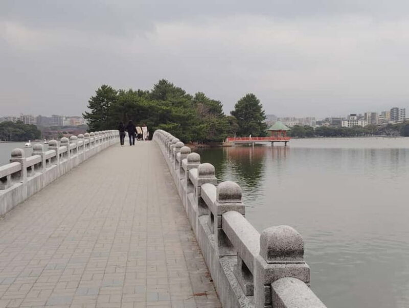 Fukuoka: Ohori Park Walking Tour with Guide - Practical Details and Tips