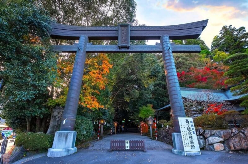 Fukuoka: Takachiho Gorge and Shrine Private Day Trip - Analyzing the Value