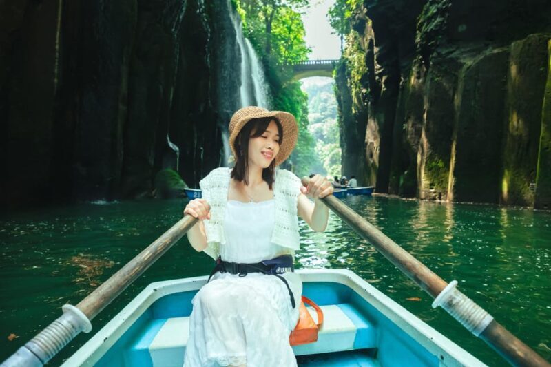 Fukuoka: Takachiho Gorge Highlights One Day Private Tour - In-Depth Review of the Takachiho Gorge Private Tour
