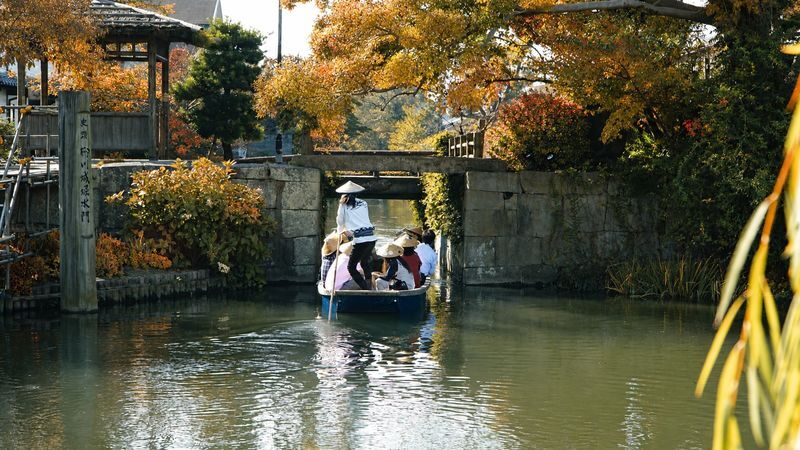 Fukuoka Ukiha Inari, Yanagawa & Itoshima Full-Day Tour with Cruise Ticket - Yanagawa by boat, with the ticket covered