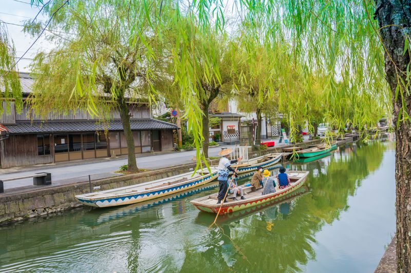 Fukuoka Yanagawa Canals Full-Day River Cruise with Mari Craft - The Mari Craft workshop, step by step