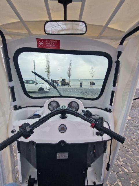 Full city of Lisbon on board of a private car - A Deep Dive into the Lisbon Tuk Tuk Experience