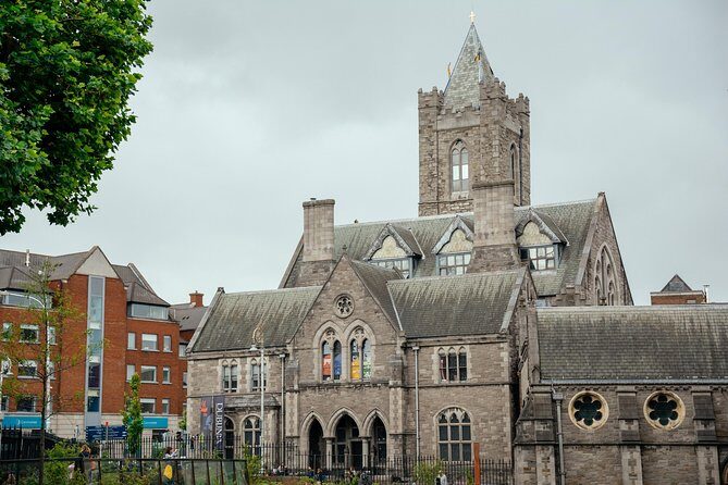 Full Coverage Dublin PRIVATE City Tour With Locals - An In-Depth Look at the Dublin Private Tour Experience