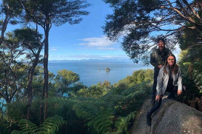 Full-Day Abel Tasman National Park Hiking Tour with Cruise - Key Points