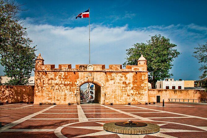 Full-Day Adventure Tour of Culture through Santo Domingo - Discover Santo Domingo: A Full-Day Cultural Journey