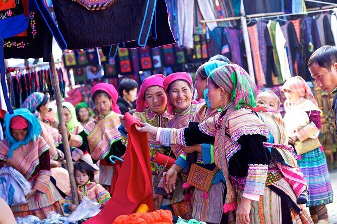 Full-day Bac Ha Sunday Market Private Tour from Sapa - Who Should Consider This Tour?