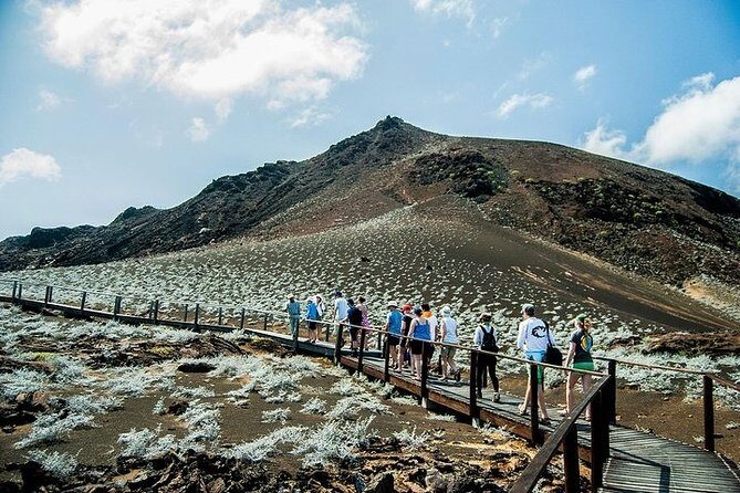 Full Day Bartolome Island & Sullivan Bay - Key Points