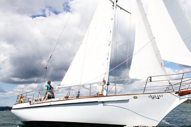 Full-Day Bay of Islands Tour by Vigilant Yacht Charters - Why This Tour Offers Great Value