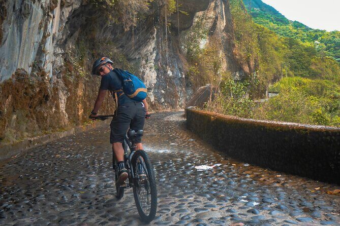 Full Day Bike Rental in Baños de Agua Santa - What to Expect on Your Waterfall Route