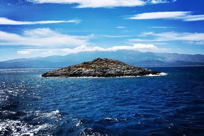 Full Day Boat Cruise to 3 Islands with optional pickup - In The Sum Up