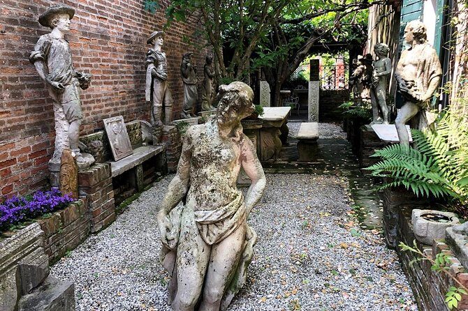 Full-day Boat Tour of Venice Islands from St Marks Square - FAQs
