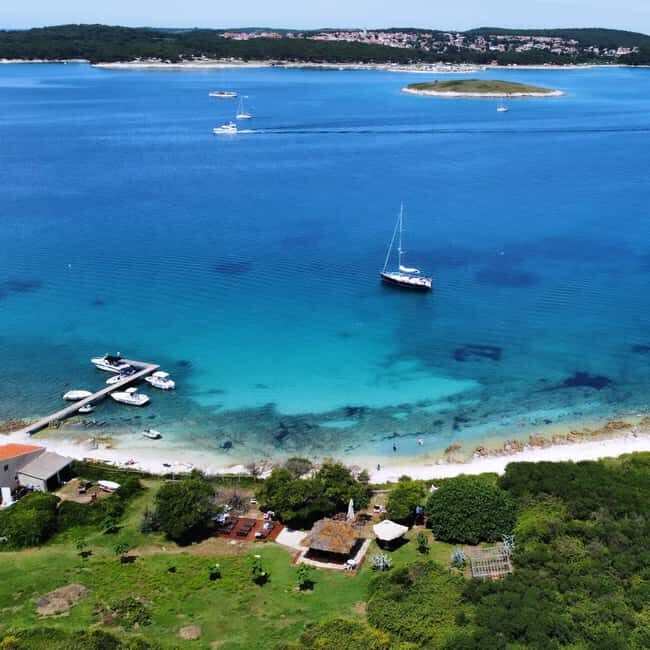 Full-Day Boat Trip, Cave Swim, lunch & Drinks - Medulin/Ceja - Lunch on the Water: Fresh and Satisfying