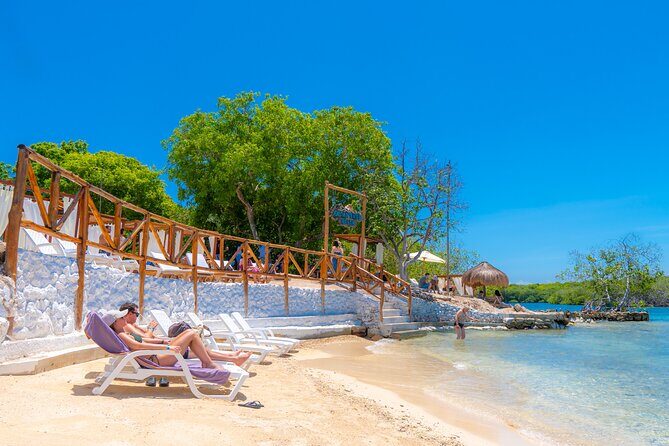 Full Day Cartagena Tour of 5 Islands with Plankton Included - What Makes This Tour Stand Out