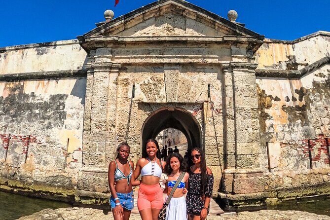 Full Day Cartagena Tour of 5 Islands with Plankton Included - Who Is This Tour Best For?