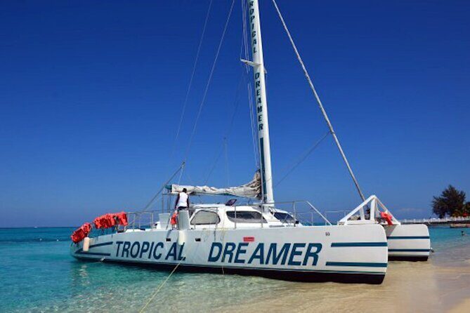 Full Day Catamaran Cruise to Rick's Café including Lunch - Key Points