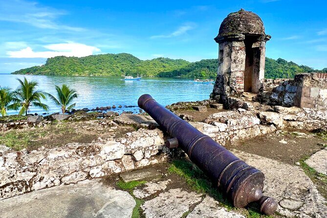 Full-Day Catamaran Sailing Caribbean Beaches with Snorkelling and Lunch - FAQ