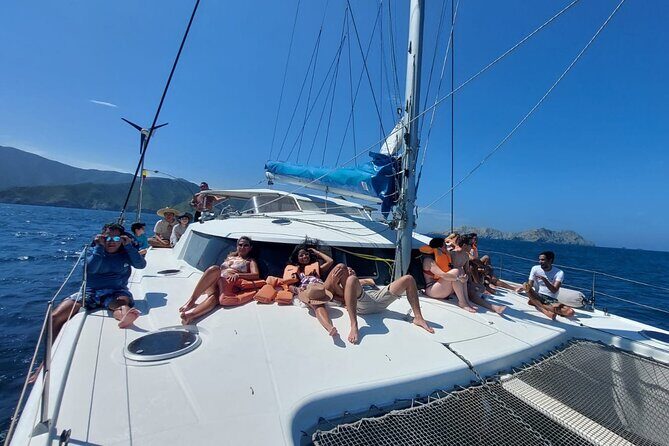 Full-Day Catamaran Tour through Tayrona - What the Tour Includes and What to Consider