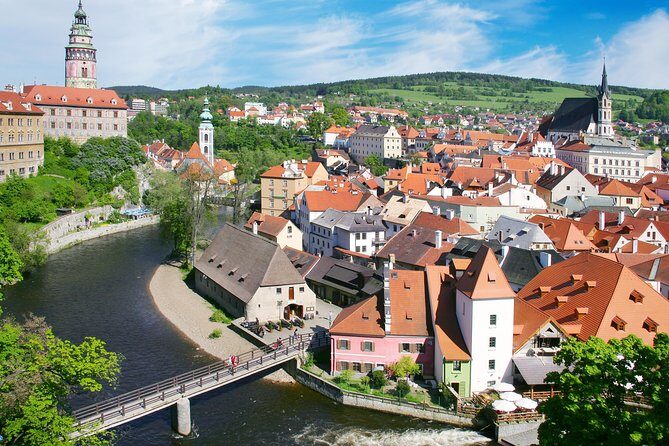 Full Day Cesky Krumlov Private Tour from Prague - The Itinerary: What You’ll Discover