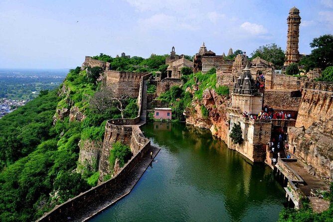 Full Day Chittorgarh Tour From Udaipur - Exploring Chittorgarh: A Deep Dive into Rajasthan’s Historic Heart