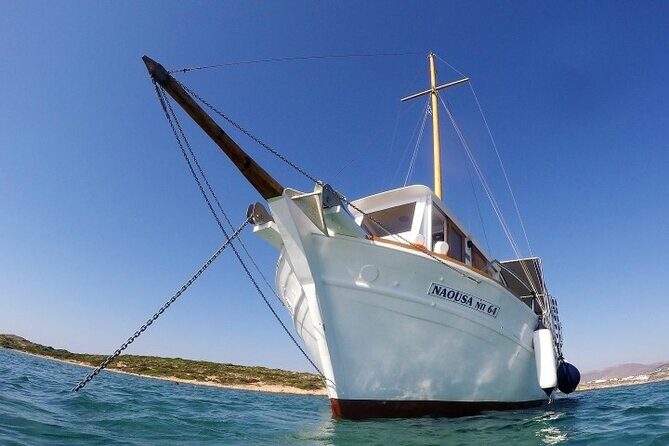 Full-Day Cruise in Antiparos and Despotiko with Barbecue - A Detailed Look at the Full-Day Cruise Experience