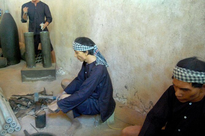 Full day Cu Chi Tunnels And Mekong Delta Guided Tour - Cruising the Mekong Delta: A Riverine Feast for the Senses