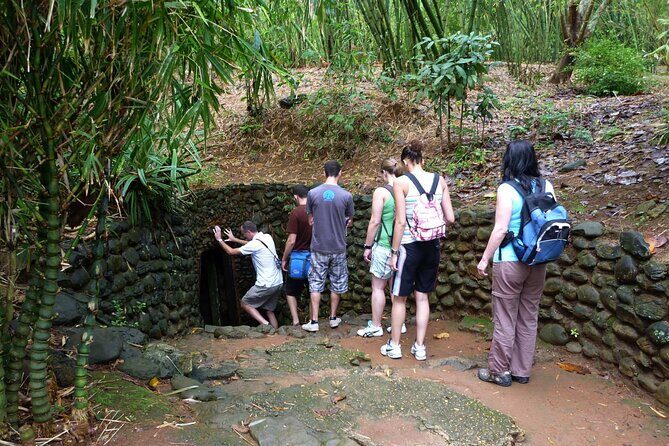 Full-Day DMZ Tour: 17th Parallel, Vinh Moc Tunnel & Khe Sanh Base - FAQ