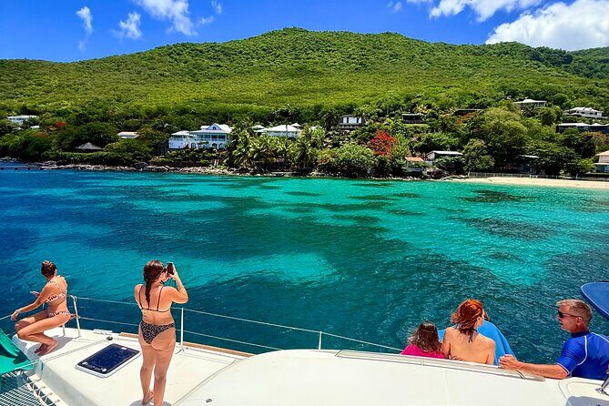 Full day EN Catamaran Martinique Dolphins and Turtles - Who Would Love This Tour?