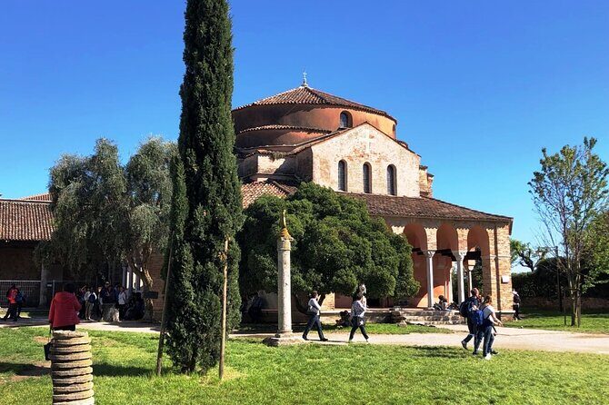 Full-day excursion to Murano, Burano and Torcello from Venice Train Station - The Sum Up