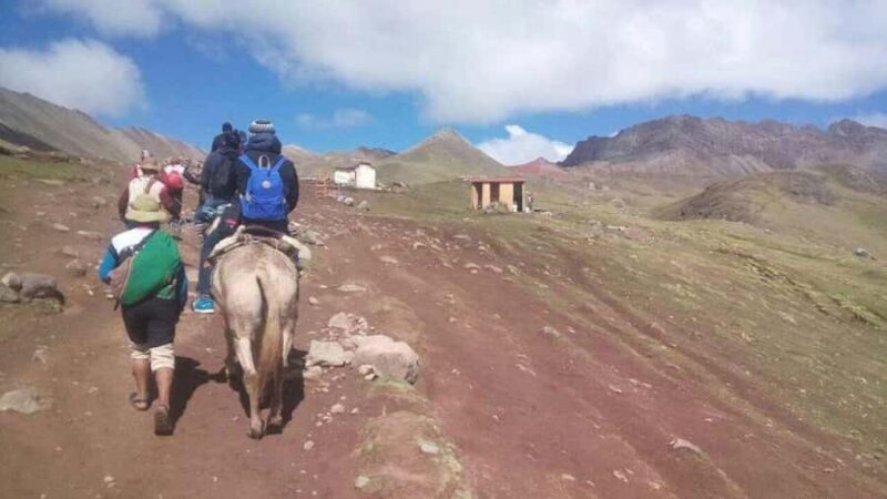 Full day excursion to the Rainbown Mountain on horses - Exploring the Rainbow Mountain Tour in Depth