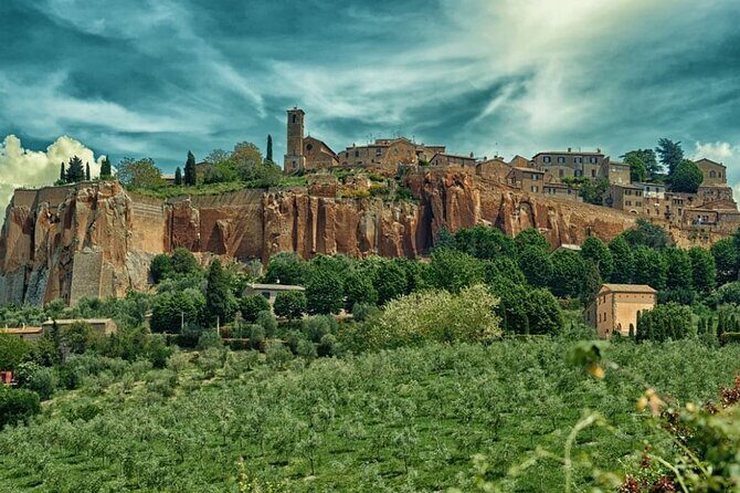 Full day experience | Tasting & art among the Orvieto vineyards - Exploring Orvieto: A Perfect Mix of History and Flavor