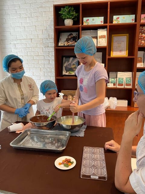 Full Day Experience to Farm and Chocolate - Key Points