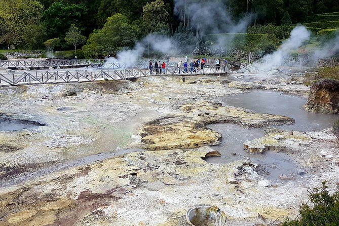 Full-Day Furnas Adventure: Lake, Fumaroles and Thermal Pools - Key Points