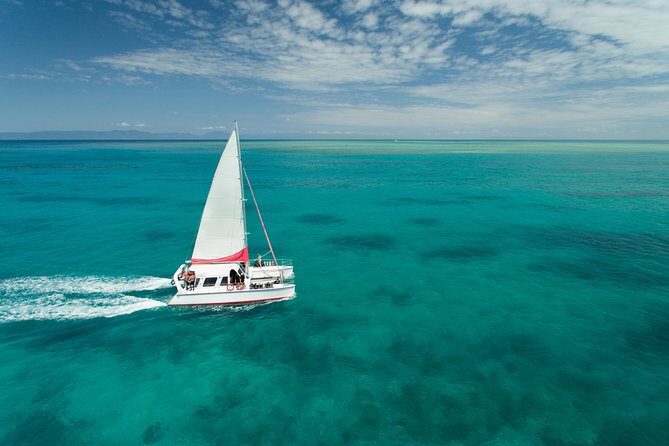 Full-Day Great Barrier Reef Sailing Trip from Cairns - A Genuine Look at the Full-Day Reef Sailing Trip from Cairns