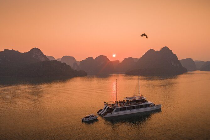 Full Day Group Tour in Halong - Key Points