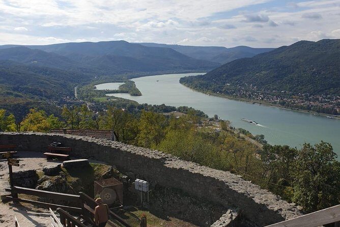 Full Day Guided Private Tour Around The Legendary Danube Bend - Exploring the Danube Bend: An In-Depth Look