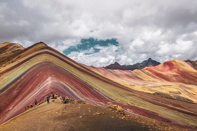 Full Day Guided Rainbow Mountain Tour in Peru - An In-Depth Look at the Rainbow Mountain Tour