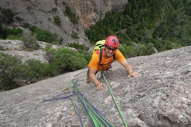 Full-day Guided Rock Climbing Trip in Montserrat, Barcelona - Logistics and Practicalities