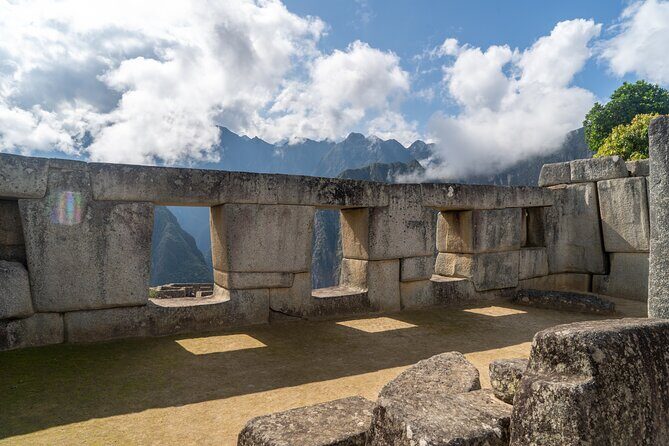 Full Day Guided Tour to Machu Picchu Transportation Included - In Closing