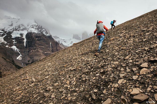 Full-Day Hiking Base Las Torres - Torres del Paine National Park - Key Points