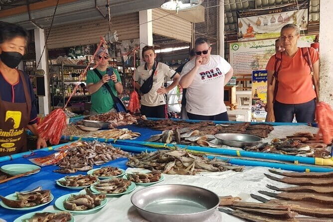 Full-Day Historical Park and Countryside Tour in Sukhothai - Exploring the Itinerary: What to Expect at Each Stop