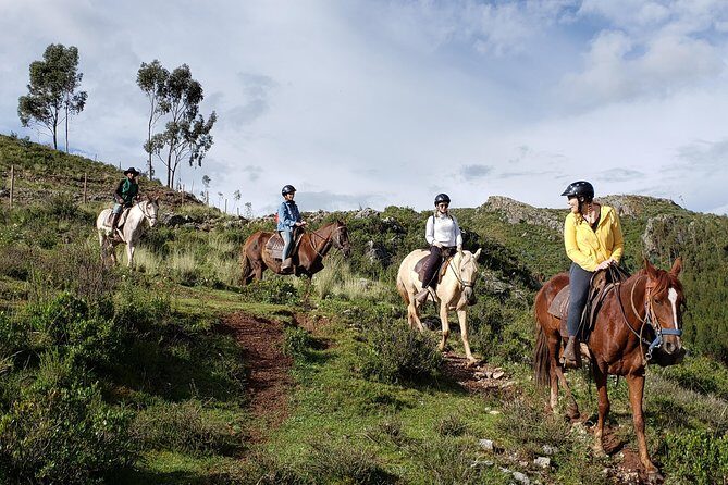 Full day horseback riding to Rumiwasi - Cusco - Who will love this tour?