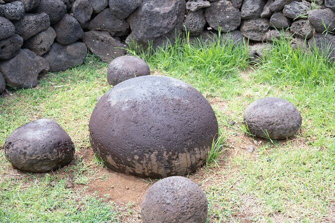 Full Day Hotu Matua Tour from Vaihu to Anakena - Exploring the Best of Easter Island with the Full Day Hotu Matua Tour