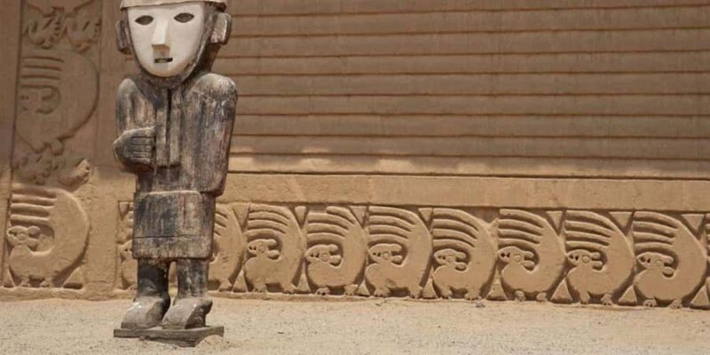 Full day Huacas de Moche, Chan Chan and Huanchaco Beach - Analyzing the value