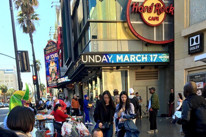 Full Day Iconic Sites Tour of LA from Santa Monica with Six Stops - FAQ