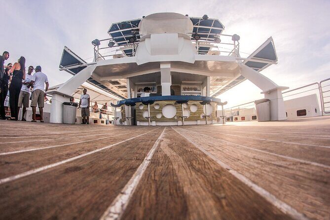 Full Day in Búzios with Catamaran Tour and Lunch - What the Reviews Say